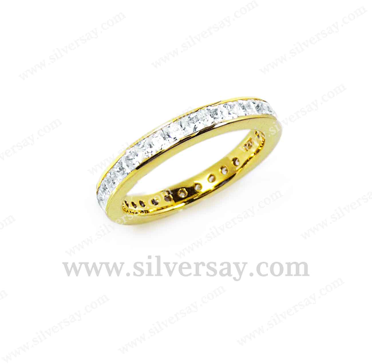 แหวนเพชรสวิสสี่เหลี่ยมพริ้นเซสคัท 2x2 มม./ฝังรางล็อครอบวง/สีทองคำ22k