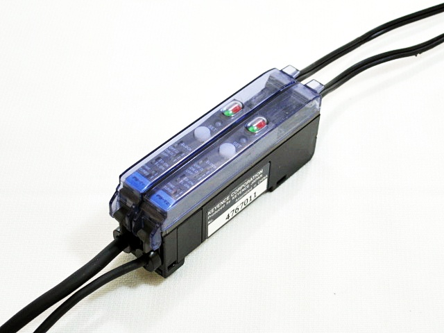 Photoelectric Sensor ยี่ห้อ Keyence รุ่น PS-T2 (มือสอง)