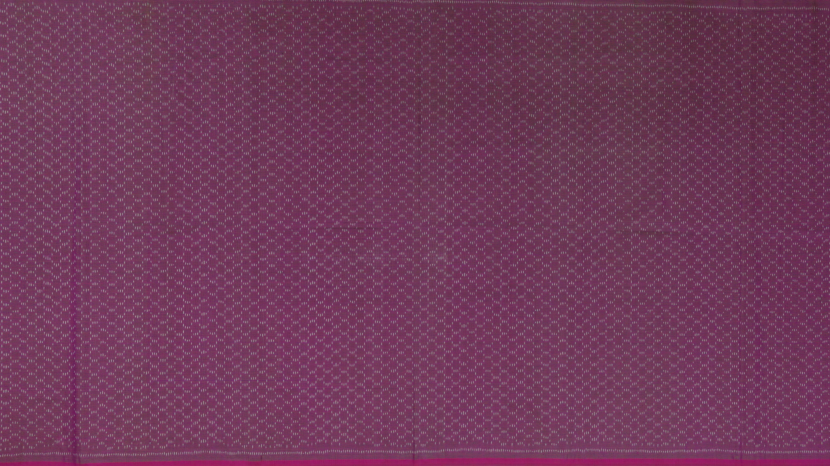 ซิ่น ผ้าไหมมัดหมี่ 3ตะกอ มีหน้านาง ขนาด 1x2เมตร ลายร่างแห สีชมพู รหัส R2Q-ME-66-033168142