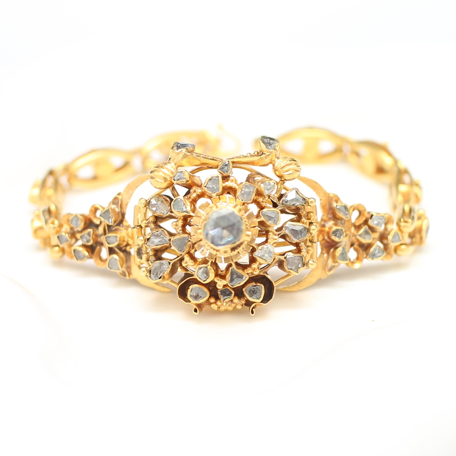 BL25208 สร้อยข้อมือปูเพชรซีก ทองแท้ 90% นน.รวม 27.8 กรัม ยาว 17.5 ซม.