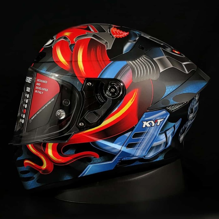 KYT รุ่น TT-Course ลายแข่ง MAGNET MATT Replica