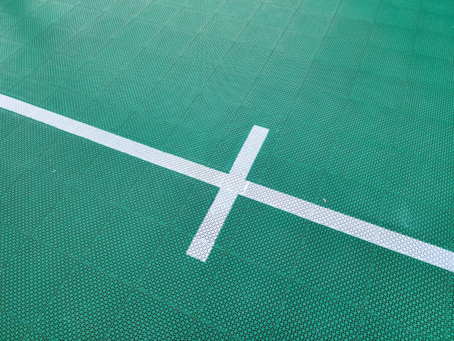 พื้นสนามบาส ไวนิลpvc ใช้ในร่ม รับแรงกระแทกได้ดี