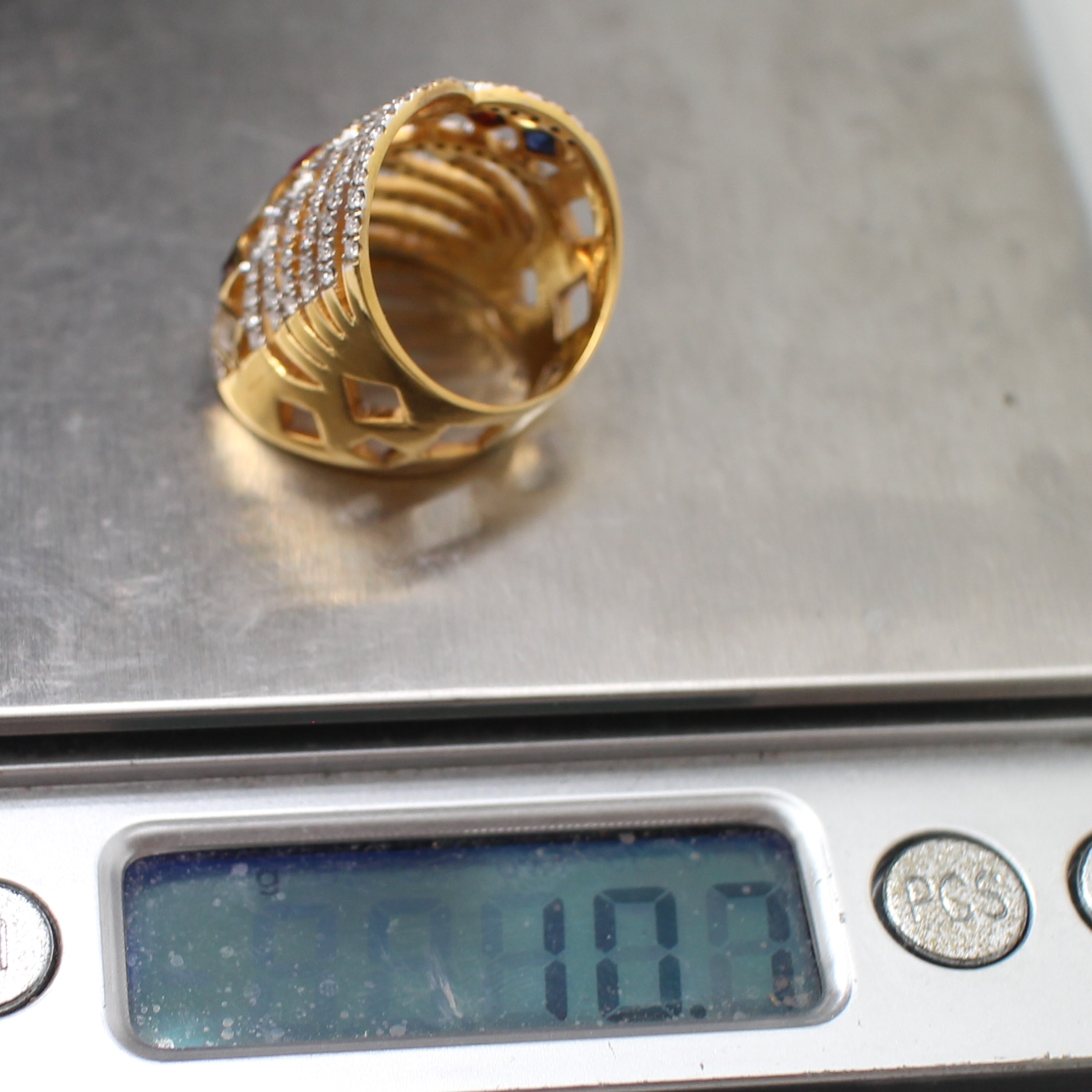 RG250087 แหวนนพเก้าไขว้ เพชรแท้ 124 เม็ด 1.99 กะรัต ทองแท้ 18k นน.รวม 10.17 รัม ขนาดแหวน 57