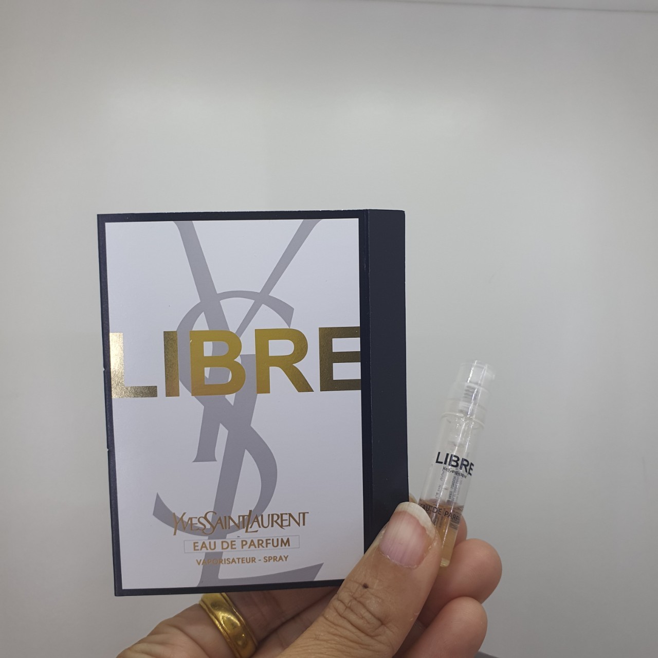 น้ำหอมไวออลหลอดทดลอง YSL Libre EDP ขนาด 1ml Spray Sample Vial ขนาดทดลองแบบ VIAL