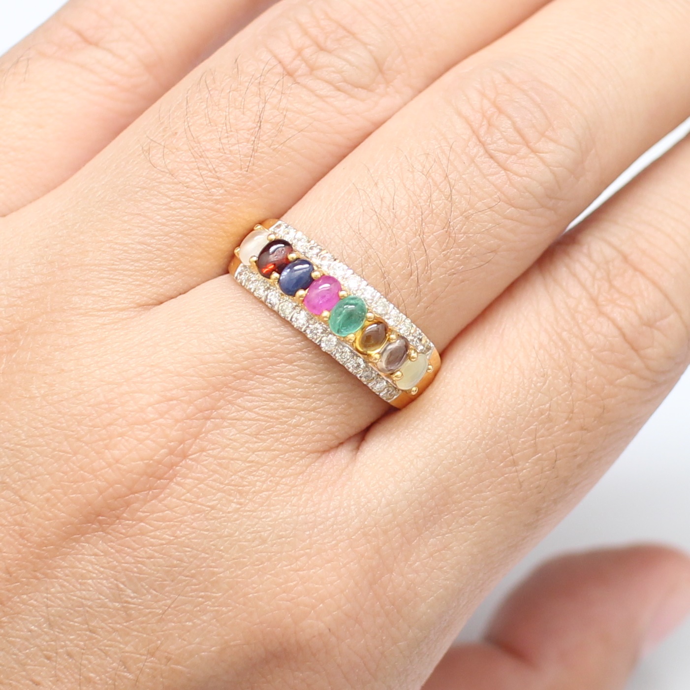 RG250242 แหวนนพเก้าแถวบ้าข้างเพชร เพชรแท้ 0.32 กะรัต ทองแท้ 90% นน.รวม 5.6 กรัม ขนาดแหวน 62