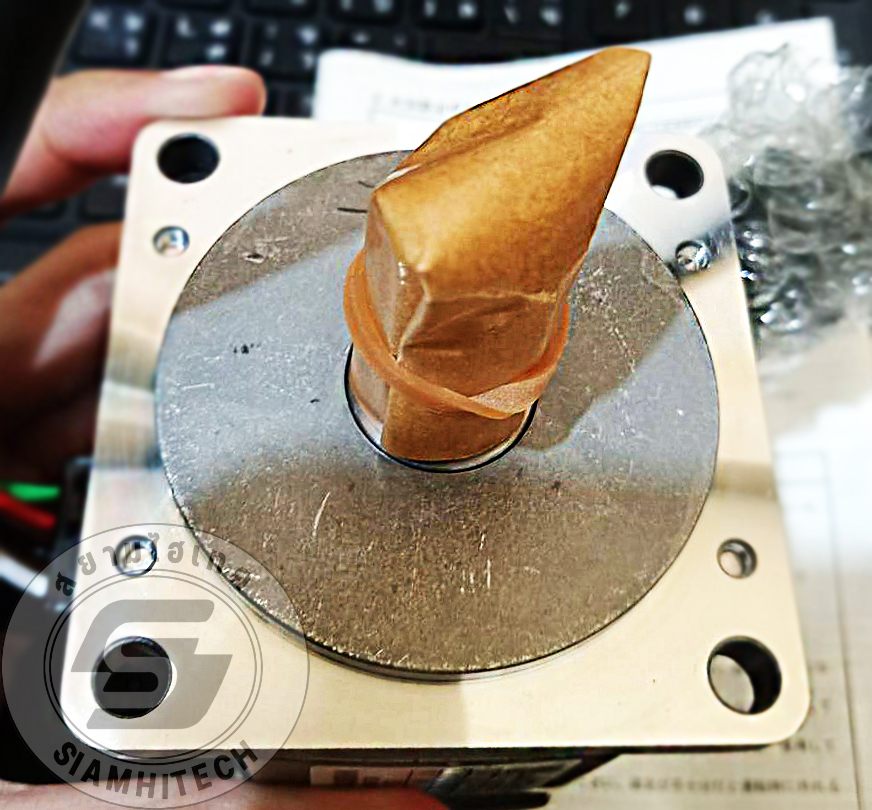 Servo Motor ยี่ห้อ Mitsubishi รุ่น HC-KFS23 (ใหม่)