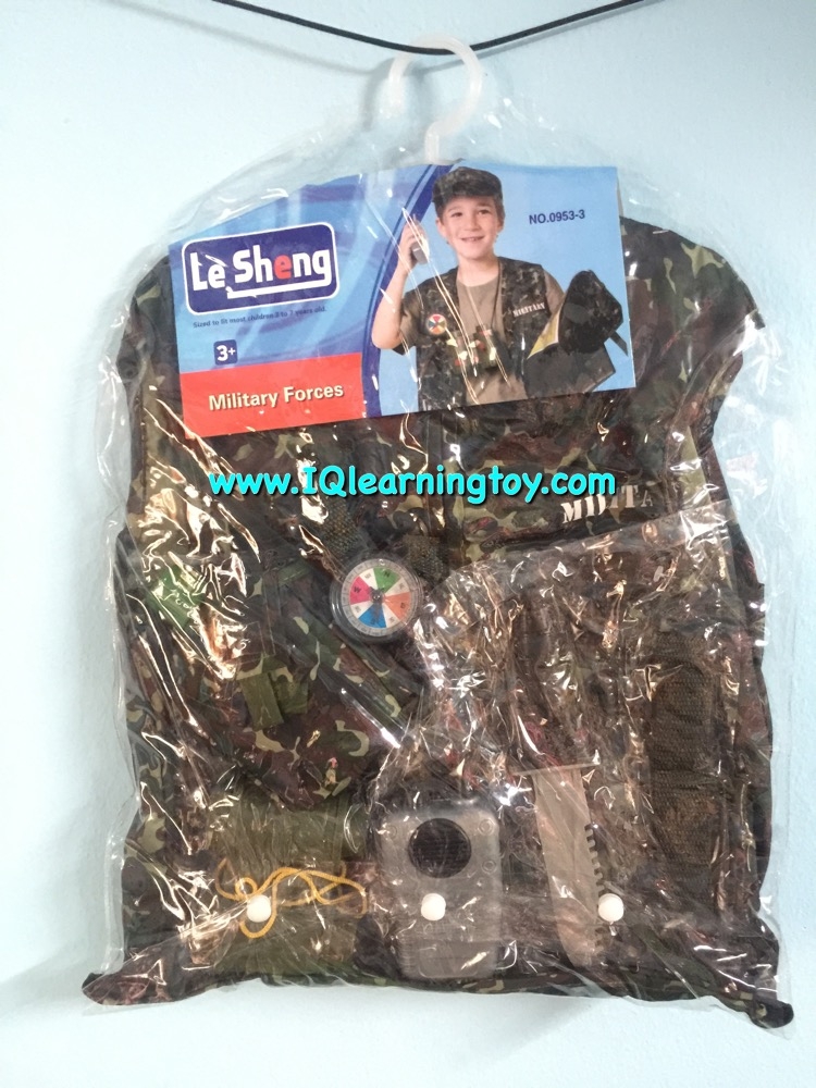 ชุดแต่งกายอาชีพทหารพราน ใส่ได้ทั้งเด็กชายและเด็กหญิง มาพร้อมหมวก และอุปกรณ์งานช่างต่างๆ ส่งฟรี