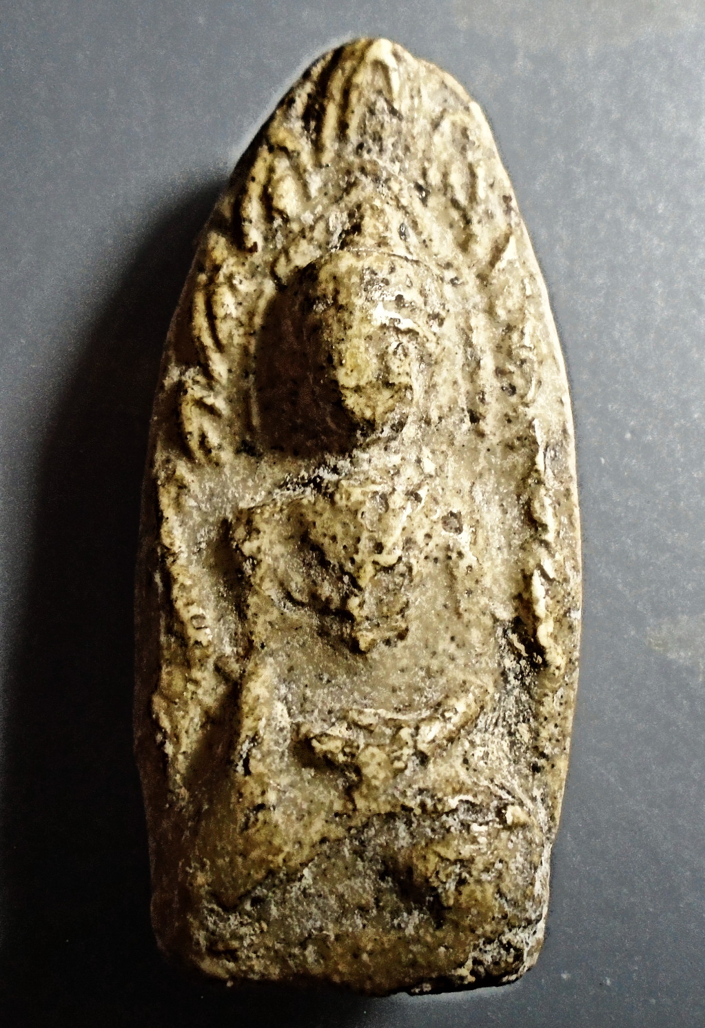 พระขุนแผน เนื้อผงพุทธคุณเก่าไม่ทราบที่