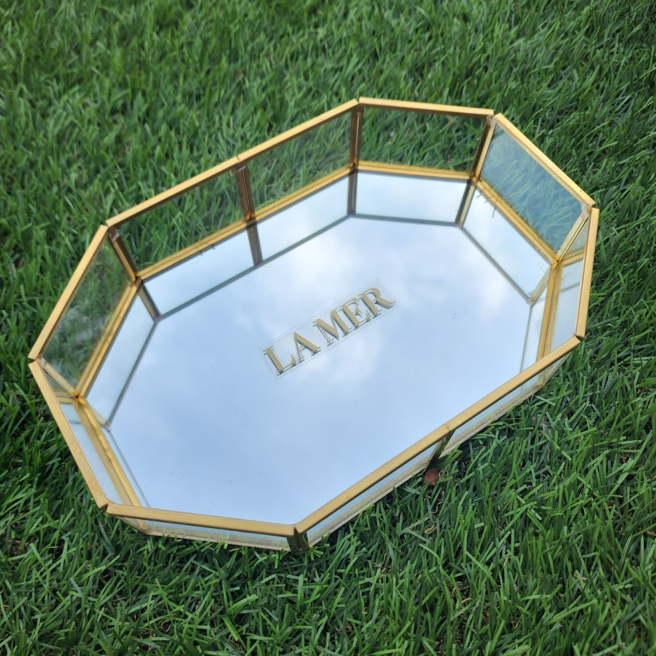 ถาดใส่เครื่องสำอางค์ La mer ถาดใส่เครื่องสำอาง วางของ La mer ของแท้กล่องป้ายไทย