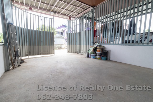 ขายอาคารพาณิชย์ 3 ชั้น ซ.หลวงพ่อขาว คลองสวนพลู ใกล้เซ็นทรัล อยุธยา