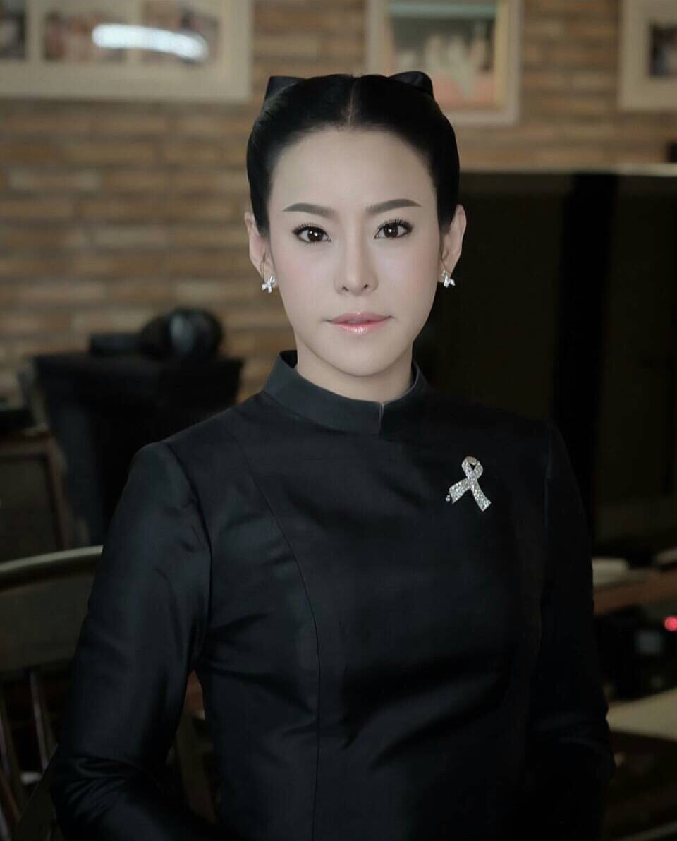 เข็มกลัดโบว์ไว้อาลัย