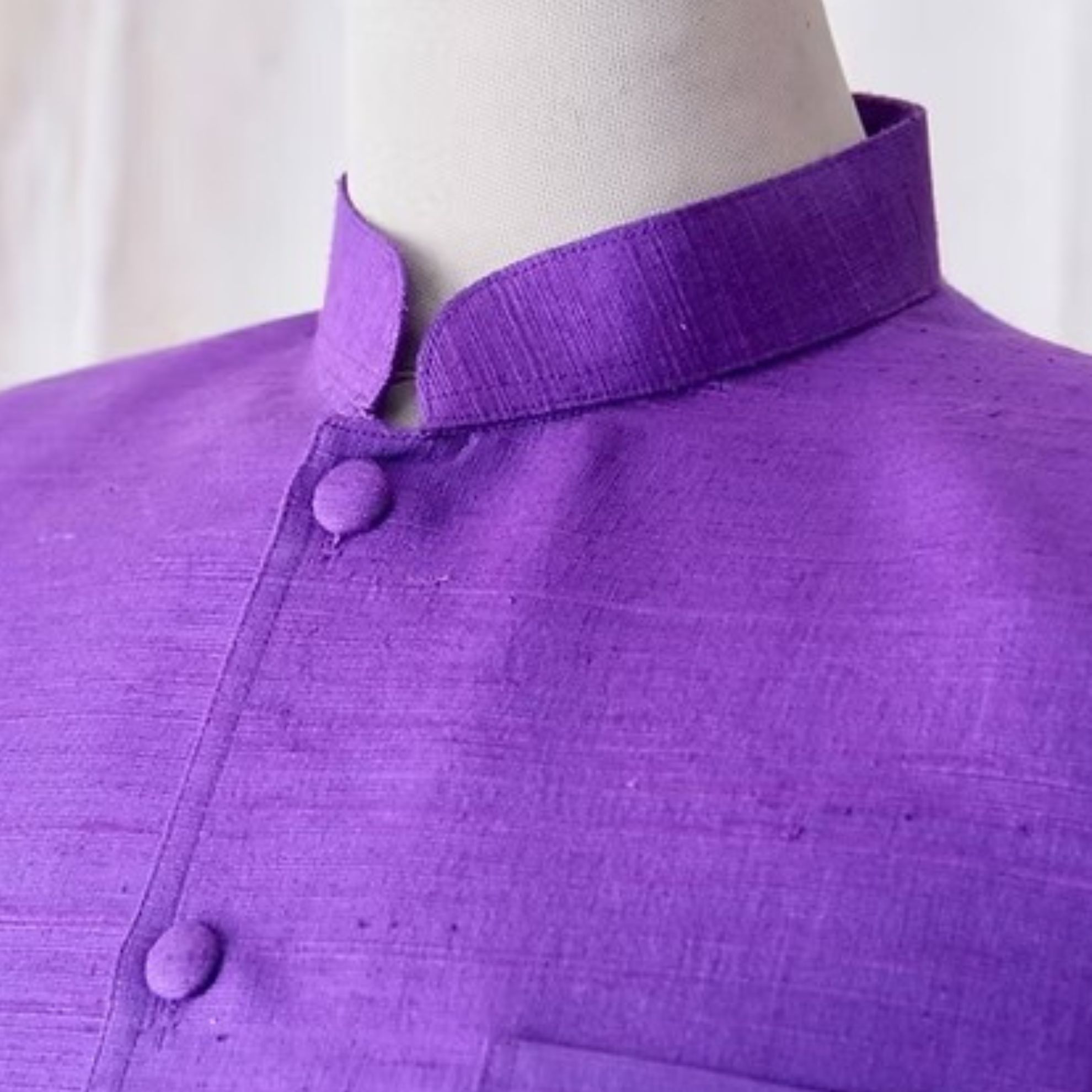 เสื้อสูทพระราชทาน แขนยาว ไหมสีพื้นเนื้อหยาบเบา | ตัดเย็บตามรูปร่าง | เลือกสีผ้า ส่งไซส์ได้