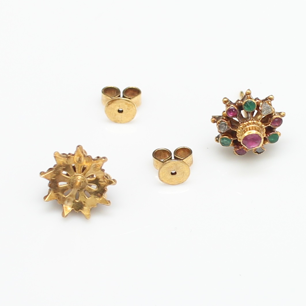ER25136 ต่างหูพลอยสามสีทรงฉัตร ทับทิม มรกต เพชรซีก ทองแท้ 90% นน.รวม 2.8 กรัม