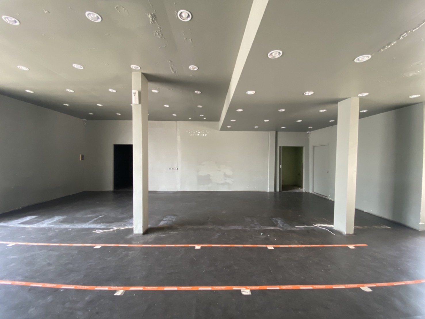 SOLD OUT!🏡ให้เช่า🏡 ห้องว่างทำร้านอาหาร เครื่องดื่ม, สำนักงาน 🏢 ร้านเครื่องเสียงรถยนต์, ร้านเสริมความงาม, ร้านนวดสปา ติดถนน เกษตร-นวมินทร์. ตอม่อ 86-88