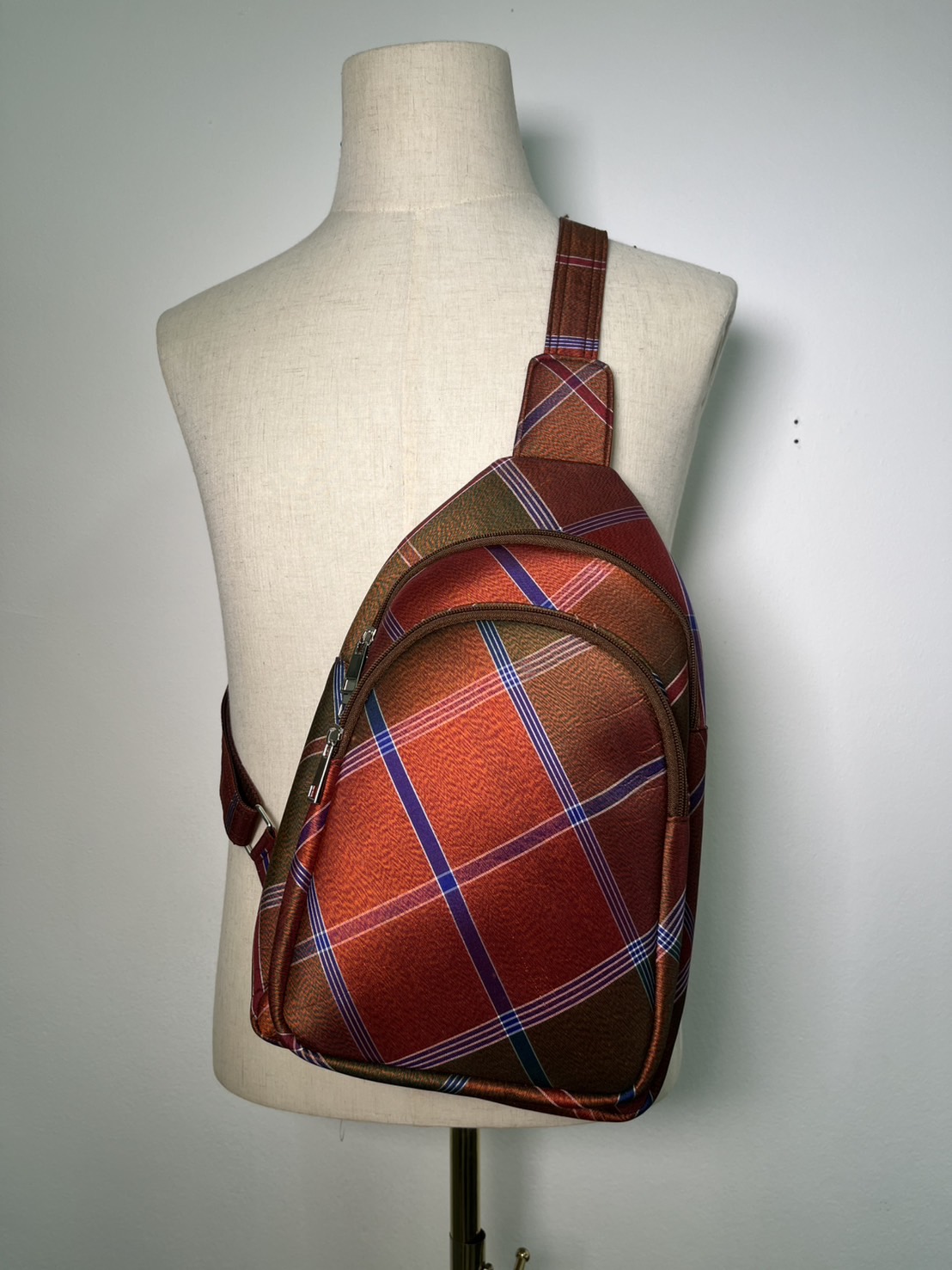 สั่งตัด กระเป๋าเป้คาดอก ขนาด 8x13นิ้ว (ไม่รวมผ้า) รหัส GO-26