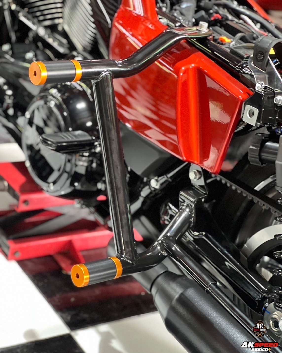 CRASH BAR / ENGINE GUARD