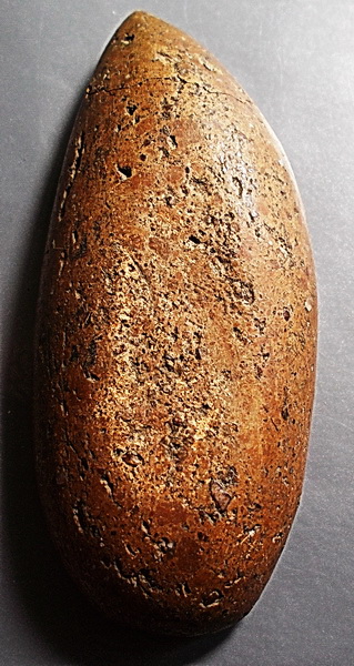 พระขุนแผนแตงกวาผ่าซีก กรุวัดพระรูป จ.สุพรรณบุรี