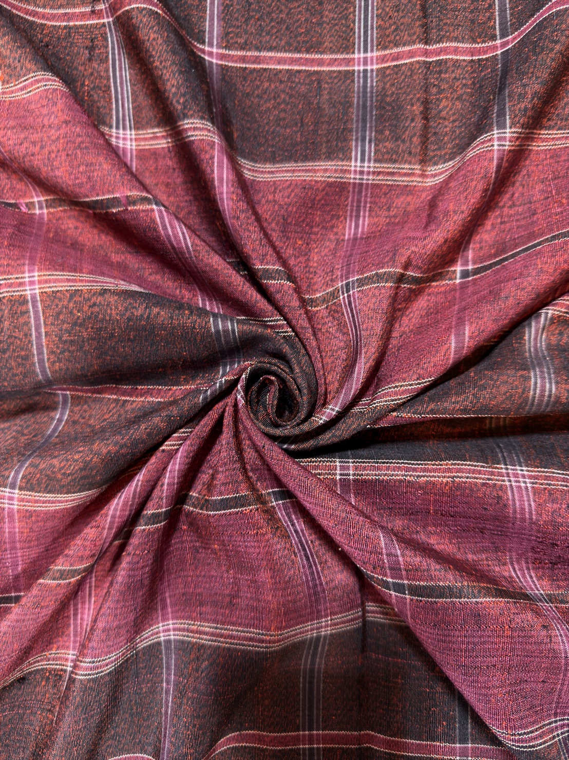 โสร่งโบราณ ขิดไหม ขนาด1x2เมตร สีแดง รหัส R4F-155-12468153