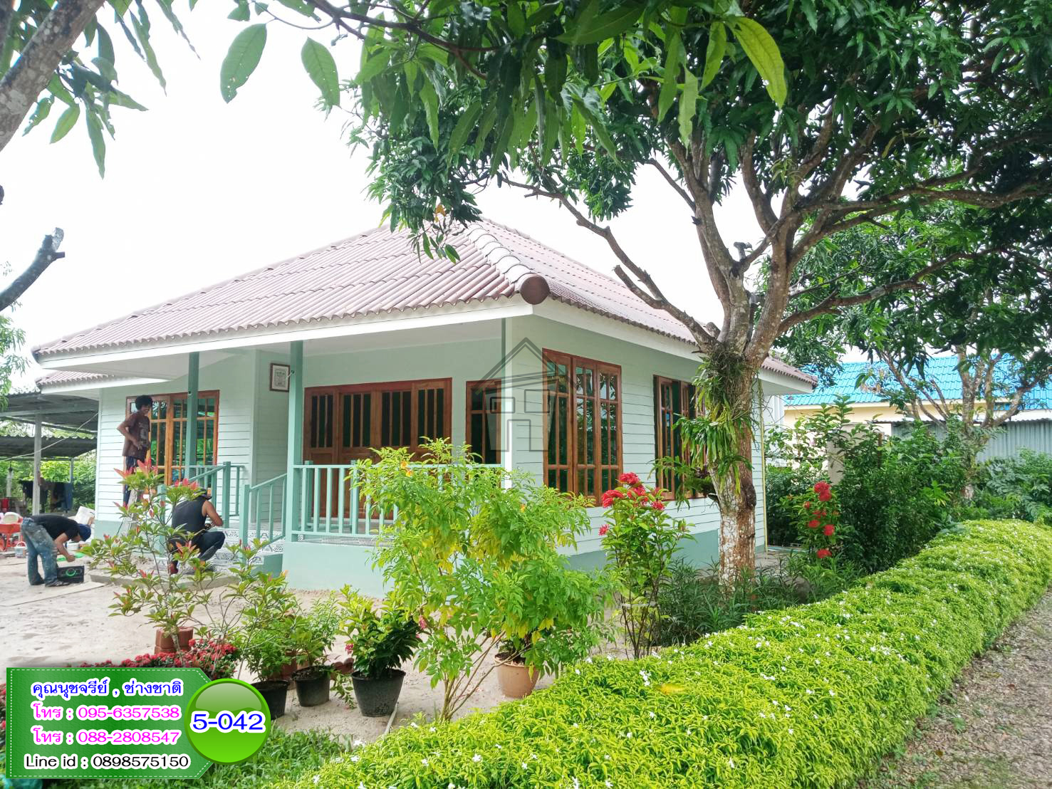5-042 บ้านน็อคดาวน์คานปูน สีเขียว ชั้นเดียว ทรงปั้นหยา