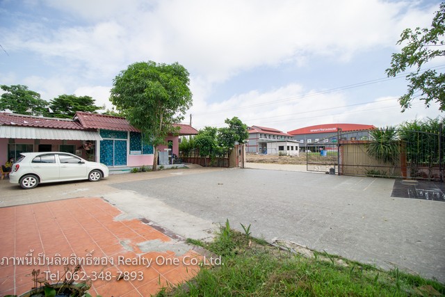 ขายที่ดิน พร้อมบ้าน พร้อมกิจการคาเฟ่ หรือ เป็นที่อยู่อาศัย คลองสี่ คลองหลวง ปทุมธานี