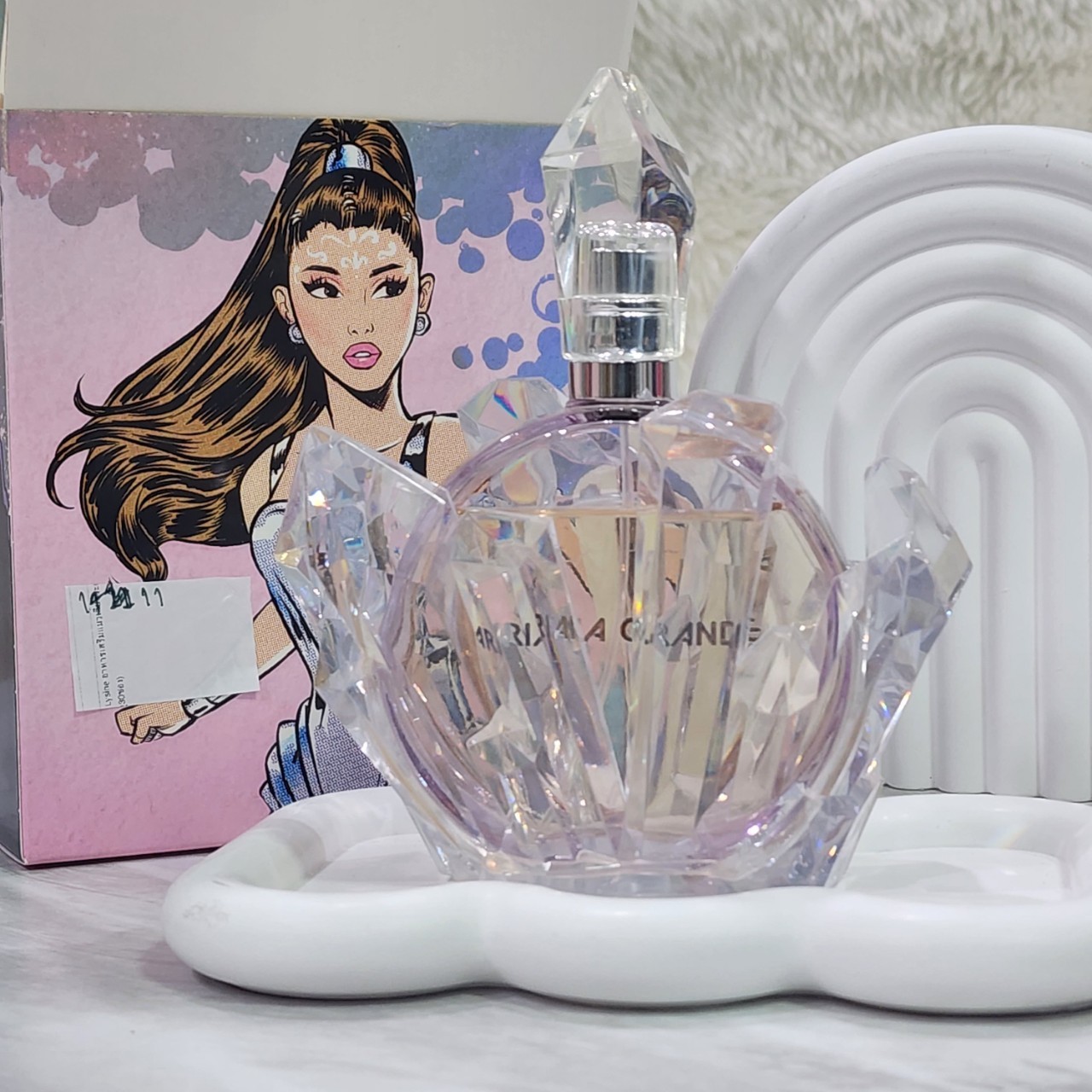 น้ำหอมแท้แบ่งขาย Ariana Grande R.E.M 💦แบ่ง 💕Travel Size แบบทดลอง