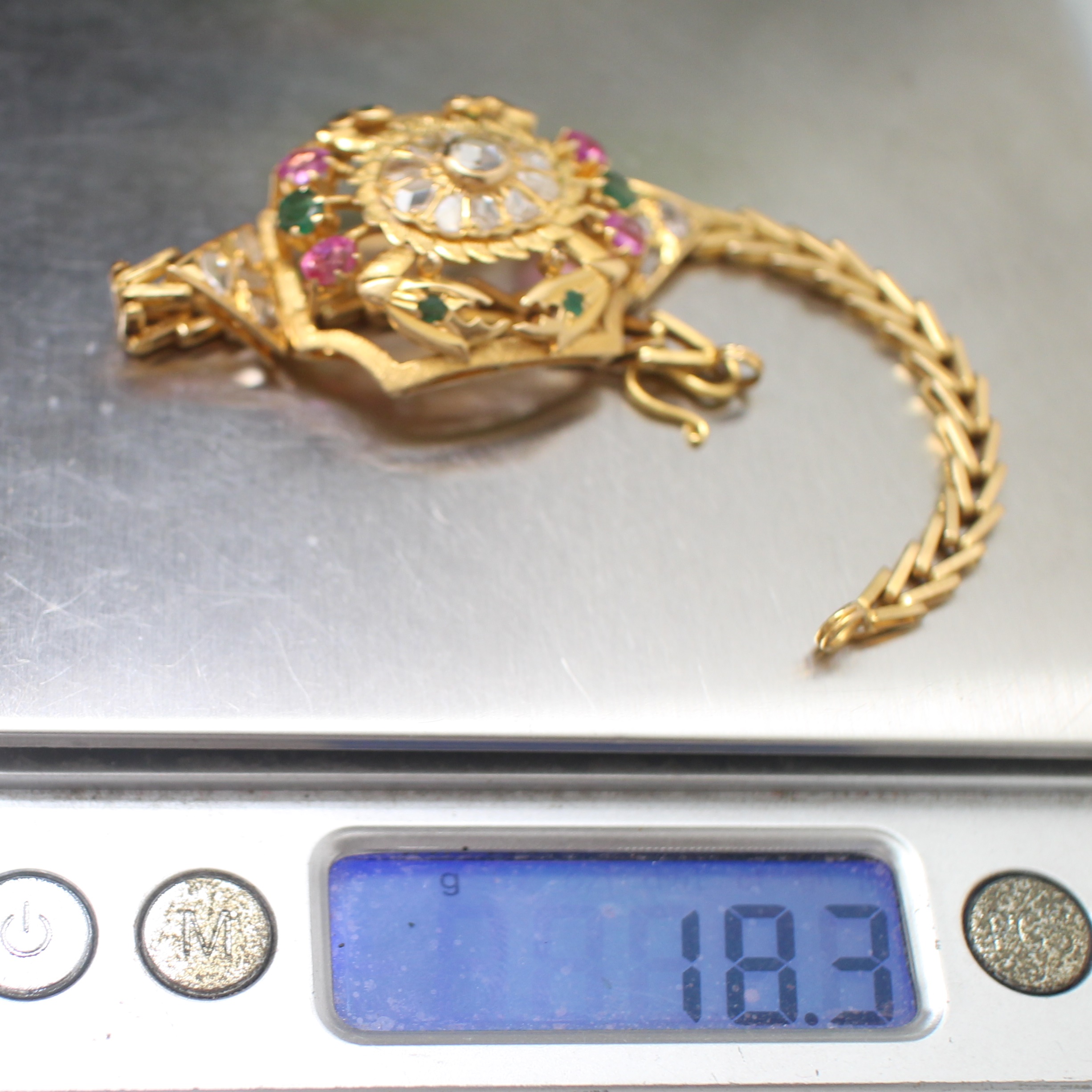 BL25135 สร้อยข้อมือปูพลอยสามสี ทับทิม มรกต เพชรซีก ทองแท้ 90% นน.รวม 18.3 กรัม ยาว 17 ซม.