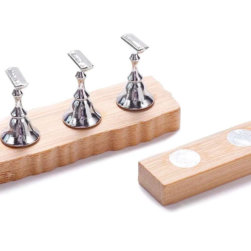 แท่นวางเล็บปลอม ที่วางเล็บปลอม แท่นฝึกทาสีเล็บ ฐานแม่เหล็ก