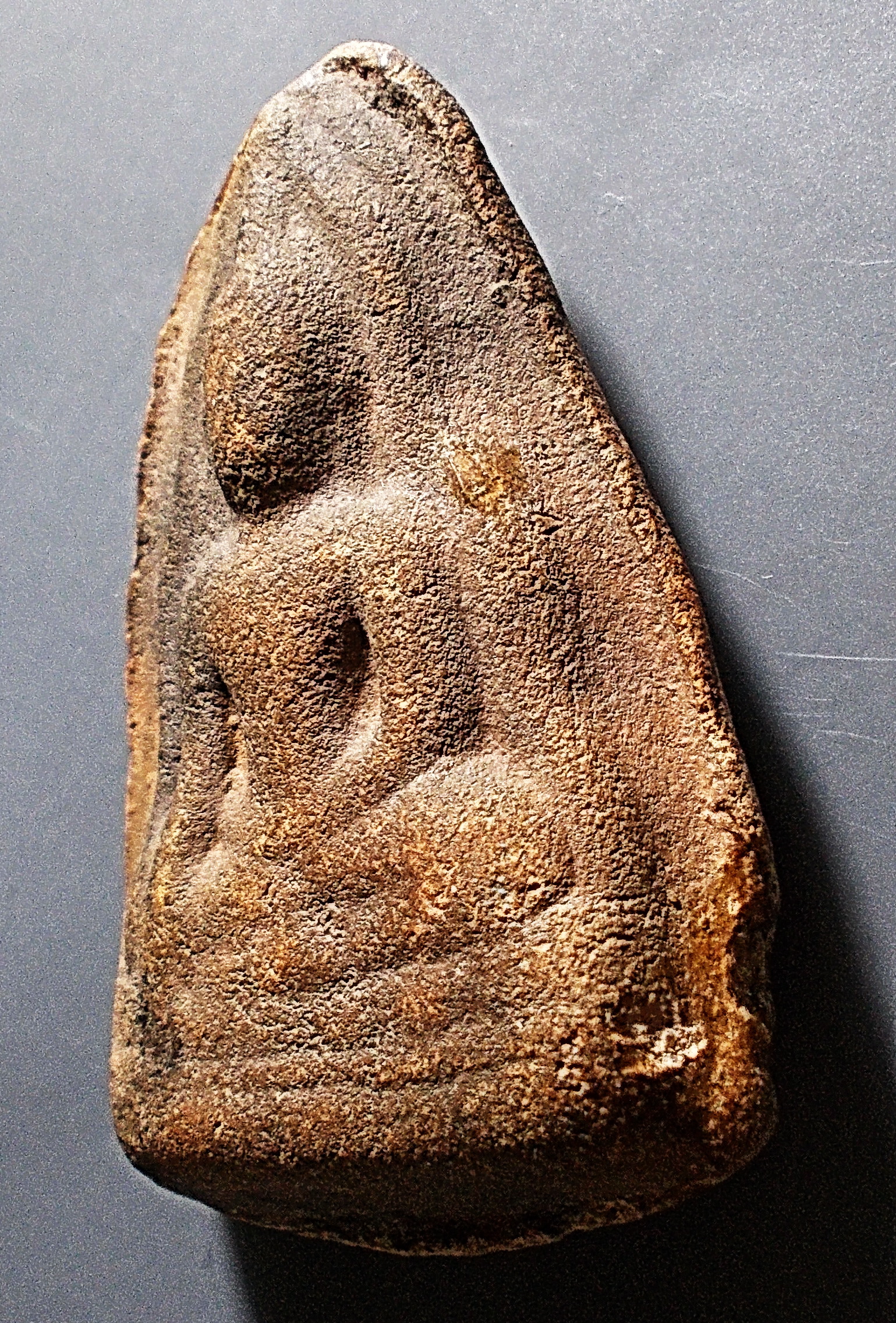 พระเนื้อดิน พิมพ์ท่ามะปราง ไม่ทราบที่