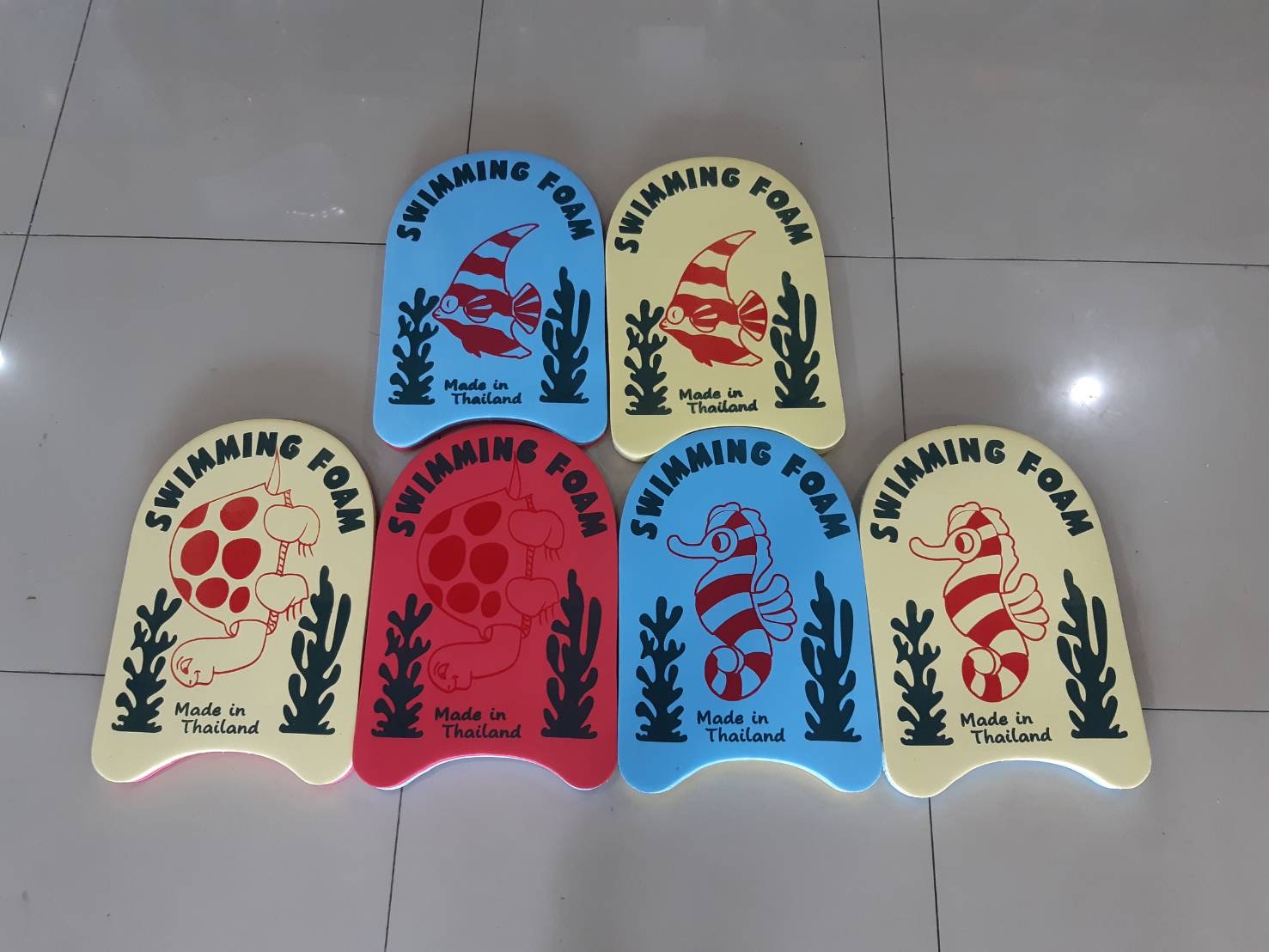 โฟมว่ายน้ำ ชิ้นล่ะ 100บาท