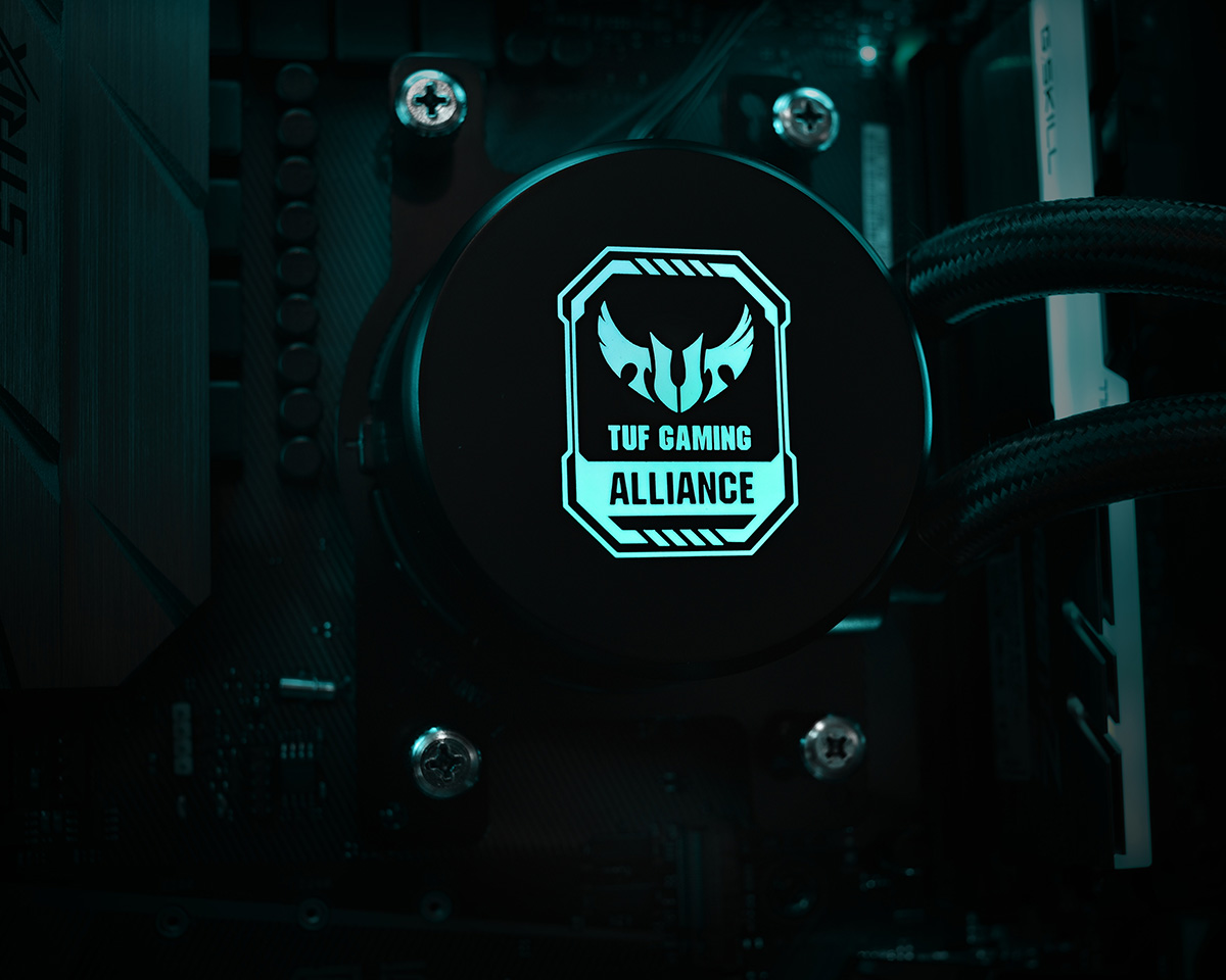 ID-COOLING AURAFLOW X 240 TGA