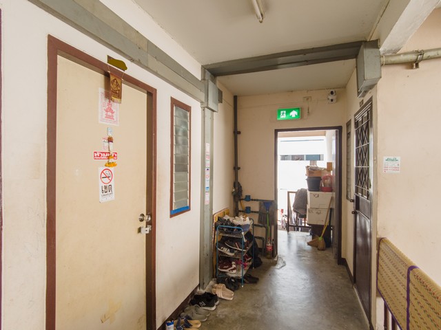 ขาย บ้านเอื้ออาทร สวนพลูพัฒนา พร้อมผู้เช่า ซ.สาทร 1 เขตสาทร ห้องมุม