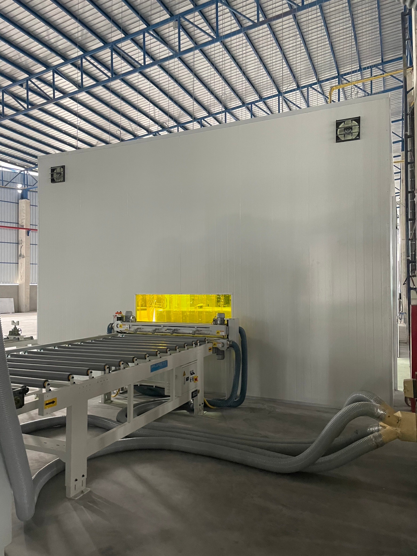 งานกั้นห้องให้เครื่องจักร กั้นห้องในโรงงาน กั้นห้องในโกดัง ระยอง