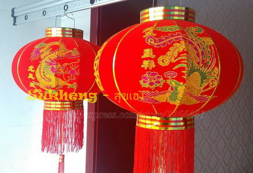 โคมแดงกำมะหยี่แขวนทรงกลมประดับตรุษจีน ขนาด 60cm