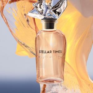น้ำหอมแท้แบ่งขาย Louis Vuitton Stellar Times Les Extraits เป็นกลิ่นหอมแนววู๊ดดี้ที่มีกลิ่นของดอกส้มและอำพัน 💕Travel Size แบบทดลอง