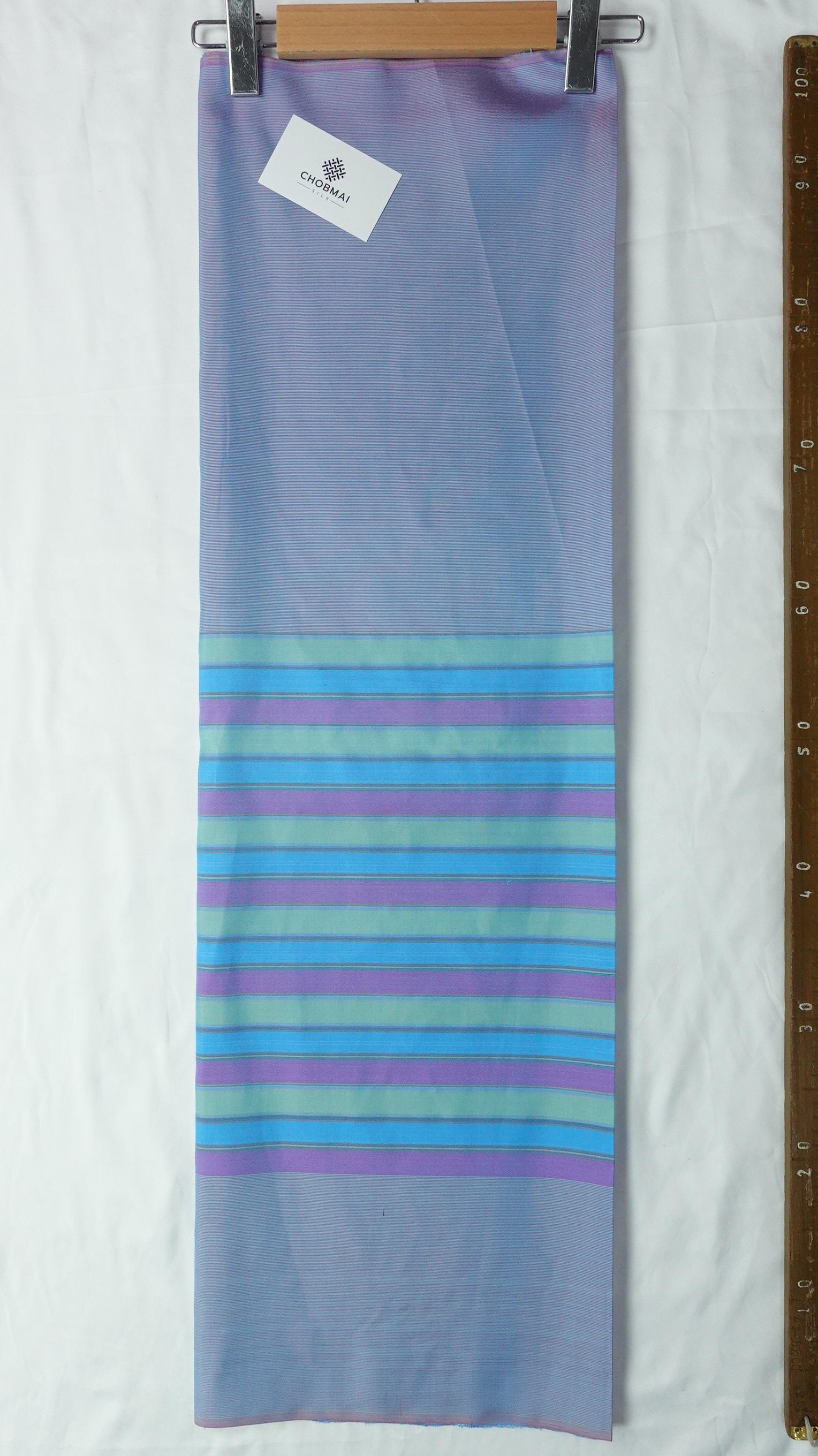 ซิ่น ผ้าไหม ล้านนา ไหมแท้ ขนาด 1x2หลา ลายสันกำแพง ลายล้านนา สีฟ้าเทา รหัส B8-NY-012468145