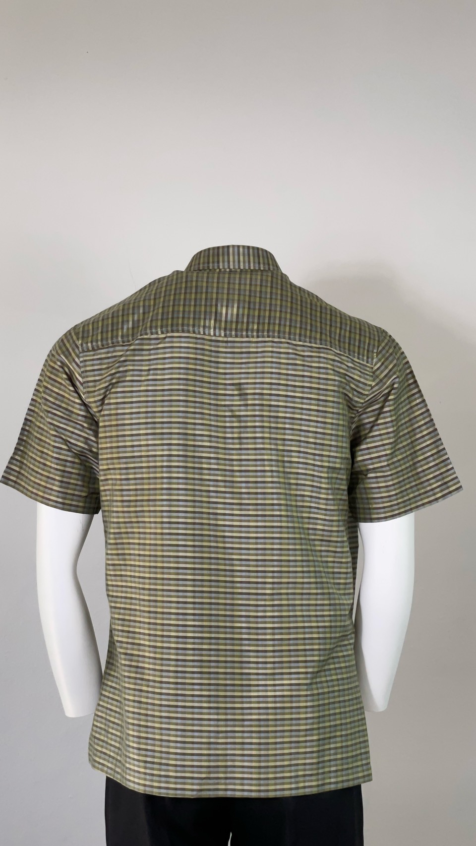 เสื้อเชิ้ต แขนสั้น ผ้าไหมลายสก็อต ไหมแท้ | เลือกไซส์ | เลือกสีผ้า รหัส DK-AA-11136840