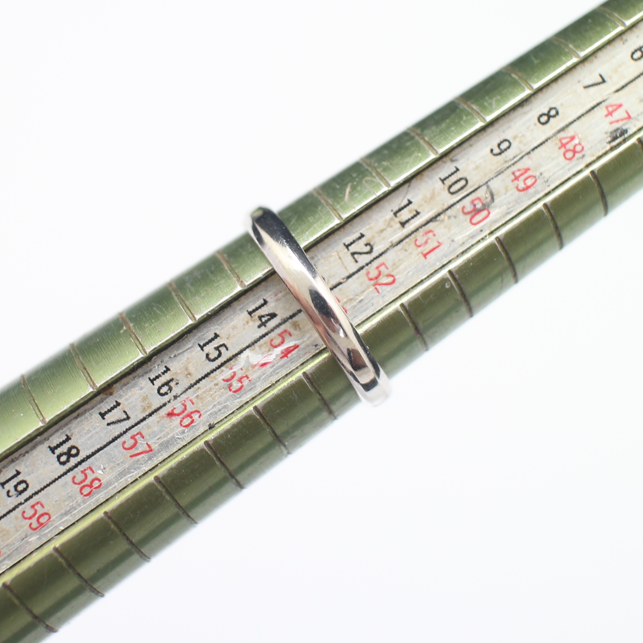 RG250553 แหวน Pink Sapphire ล้อมเพชร เพชรแท้ 0.64 กะรัต เรือน PT900 พลอย 2.02 กะรัต นน.รวม 5.78 กรัม ขนาดแหวน 53 มี Cer.t พลอยสวย เพชรขาวไฟดี