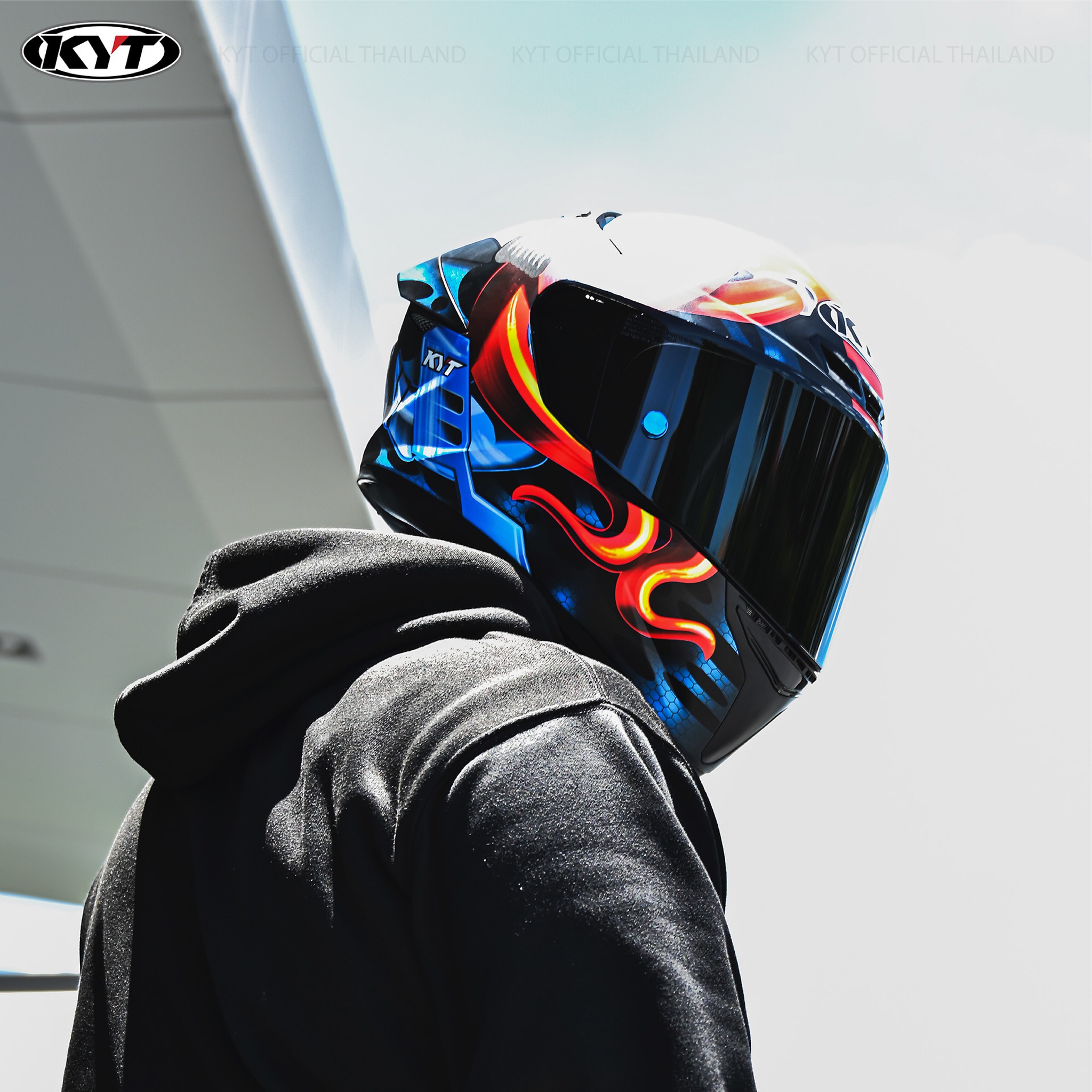 KYT รุ่น TT-Course ลายแข่ง MAGNET MATT Replica