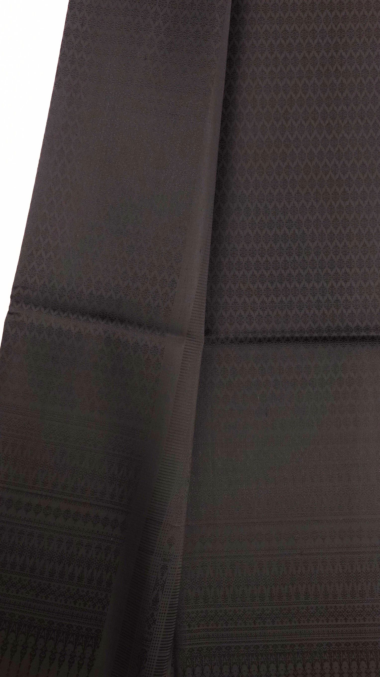 ซิ่น ผ้าไหมยกสุรินทร์ ขนาด 1x2เมตร ลายยกเล็ก สีดำสนิท รหัส N11-NY-0902677