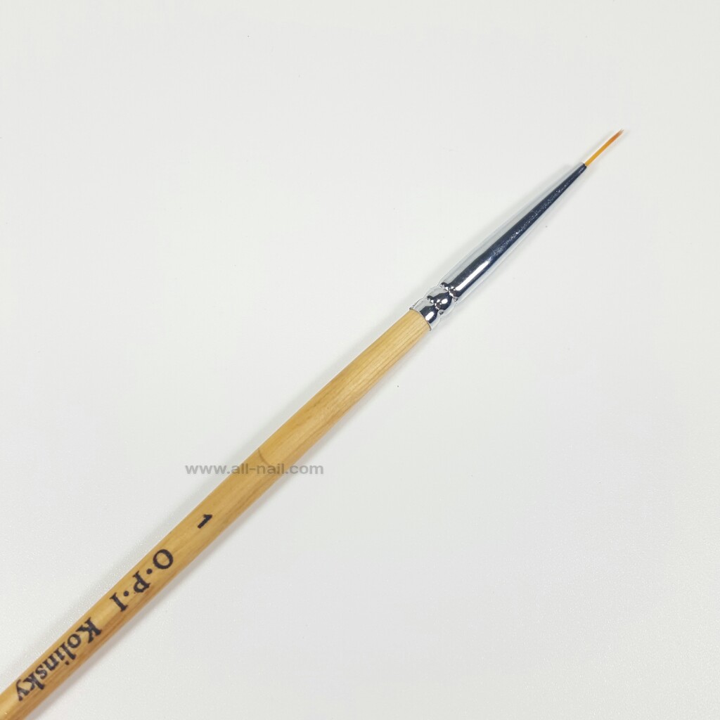 พู่กันเพ้นท์ OPI.