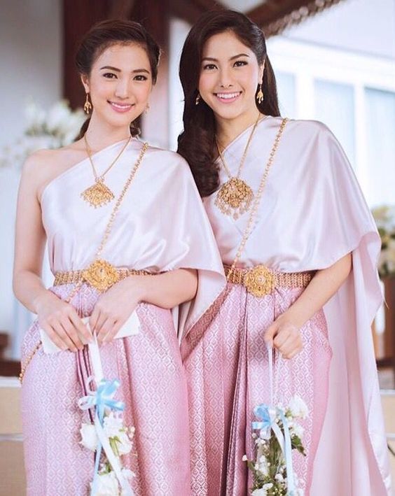 สั่งตัดเย็บ ผ้าซิ่น ชุดไทยจักรี (ไม่รวมผ้า) รหัส CUT-ST1229653