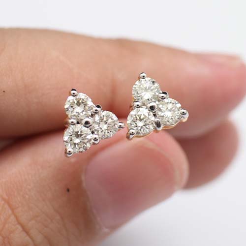 ER25061 ต่างหูเพชรมิตซู เพชรแท้ 6 เม็ด 0.98 กะรัต ทองแท้ 90% นน.รวม 3 กรัม เพชรไฟดี