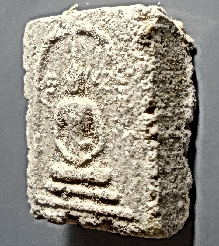 สมเด็จเหม็น หลวงพ่ออุ้น วัดตาลกง เพ็ชรบุรี