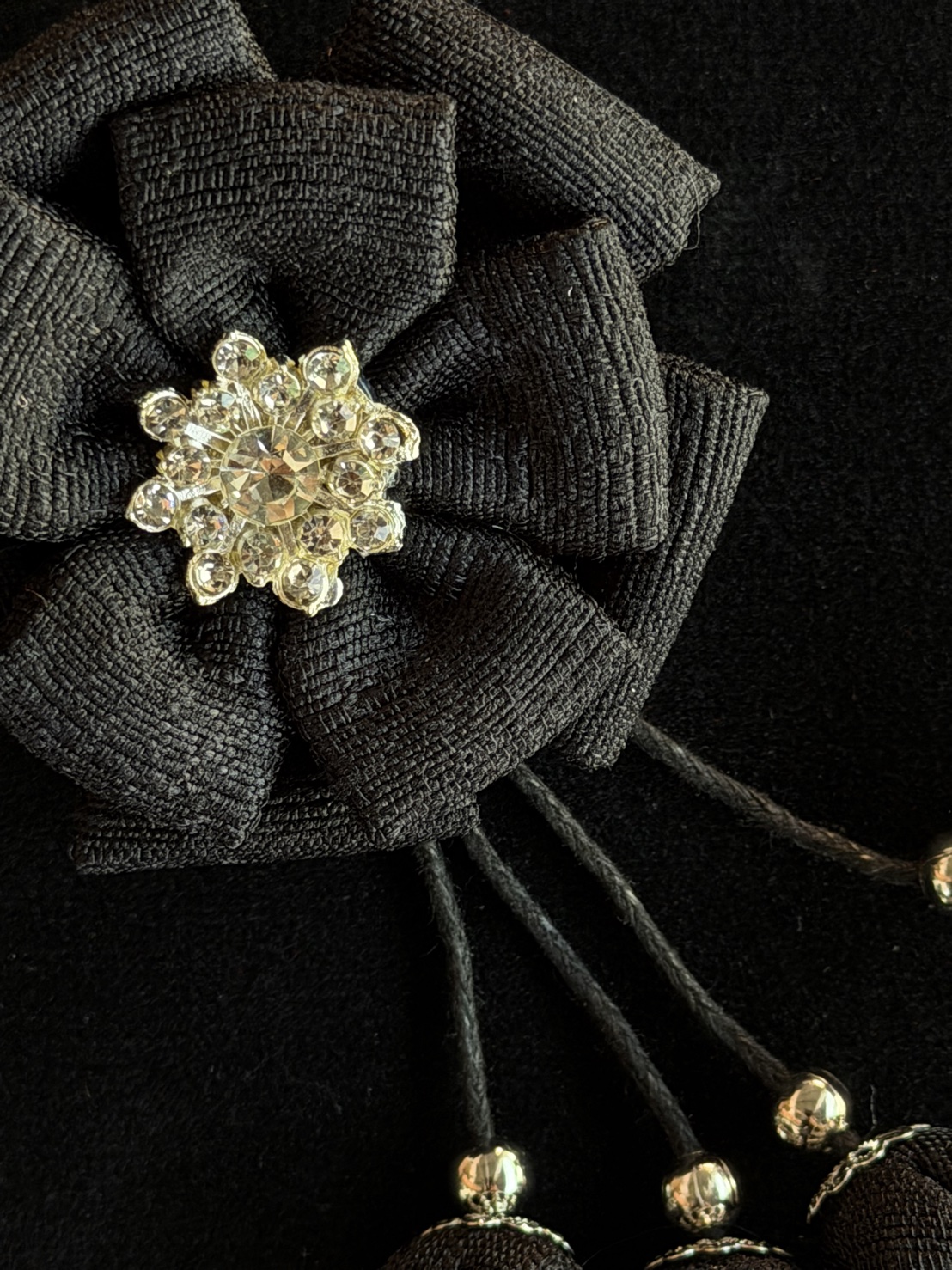 เข็มกลัดดอกมะลิ พวงระย้า ผ้าไหมแท้ (กลัดหน้าอก) GF-ME-1126683