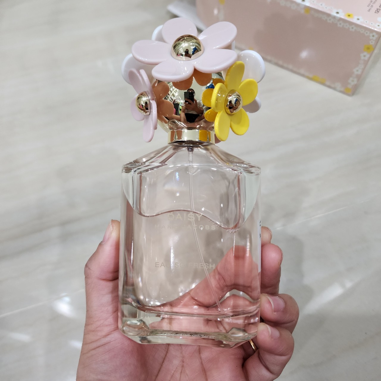 น้ำหอมแท้แบ่งขาย Marc Jacobs Daisy Eau So Fresh EDT 💕Travel Size แบบทดลอง