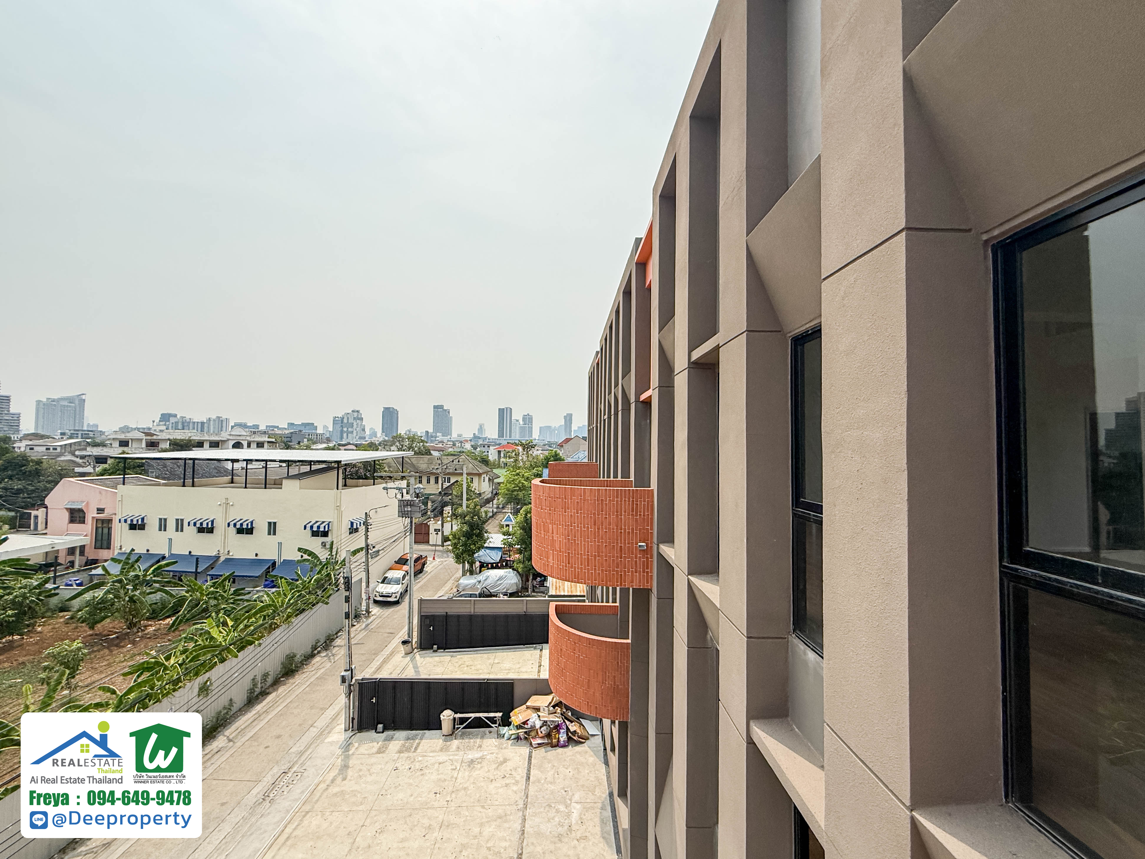 🚇🏢 ขายโฮมออฟฟิศ 4 ชั้น Britton ลาดพร้าว 41 สไตล์โมเดิร์น 500 ตรม. ใกล้ MRT ลาดพร้าว และ รถไฟฟ้า BTS ภาวนา 💼✨