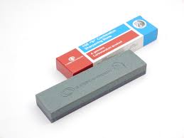 CARBORUNDUM หินลับมีดก้อนใหญ่ บราซิล ขนาด 8"x3"x1" ตราคนป่า (โหล)