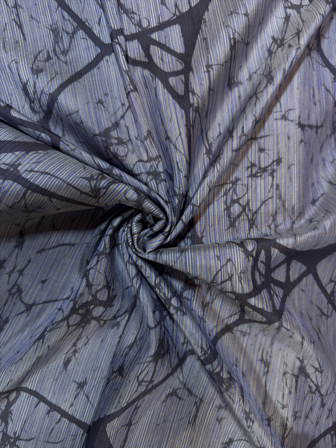 ผ้าไหมทอมือบาติก สีเทา ราคาต่อเมตร รหัส A11-Kaya-1204682