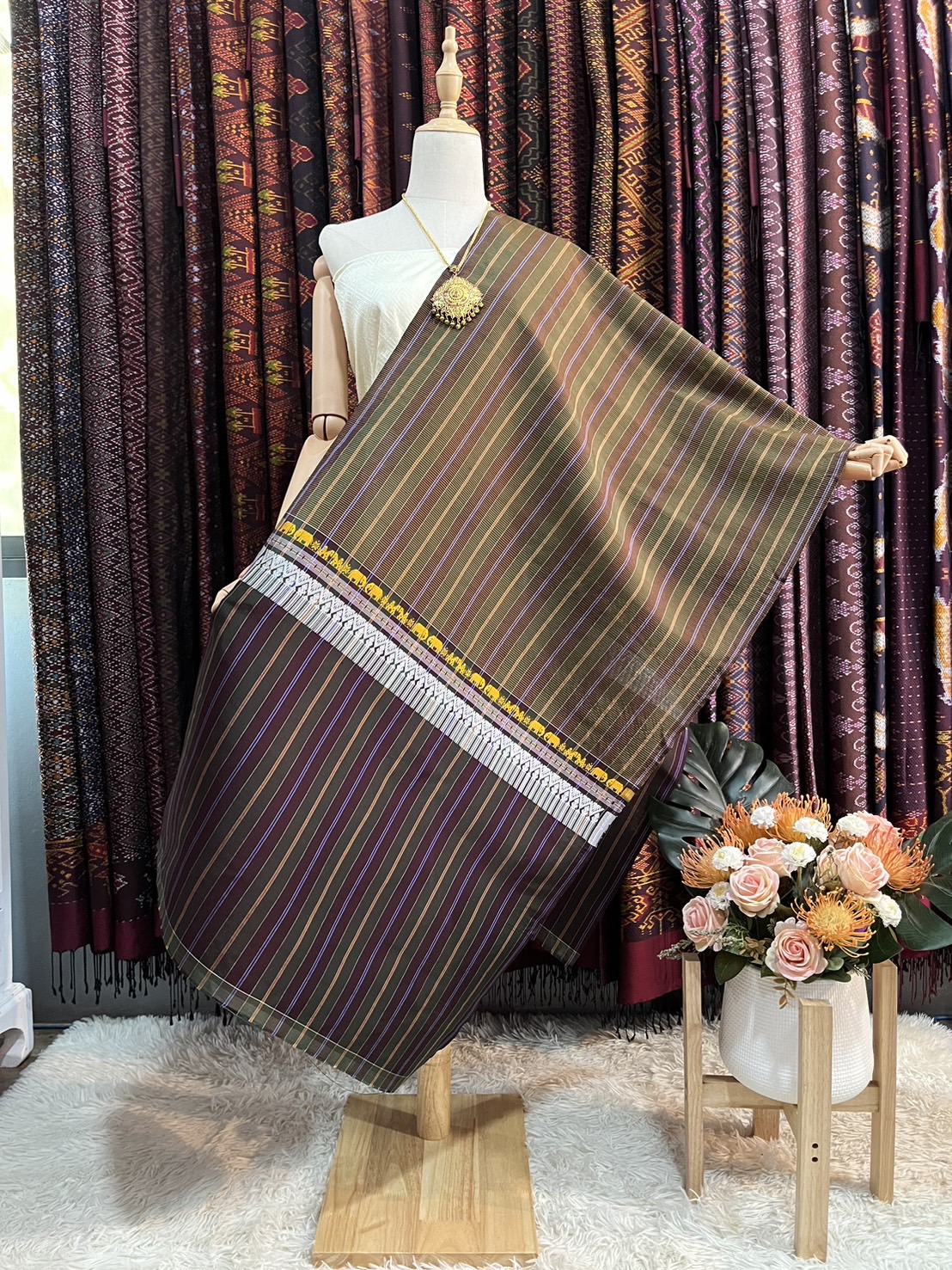 ผ้าขาวม้า ผ้าไหมแท้ ขนาด 60x200cm ขิดลายช้าง สีคละสี รหัส R4E-PS-081687
