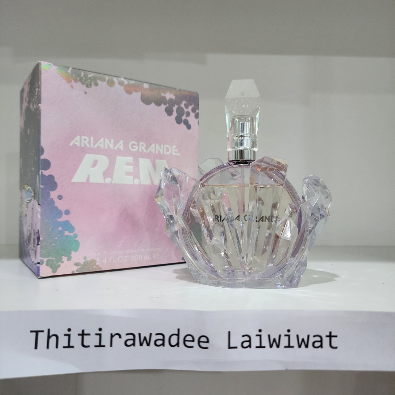 น้ำหอมแท้แบ่งขาย Ariana Grande R.E.M 💦แบ่ง 💕Travel Size แบบทดลอง